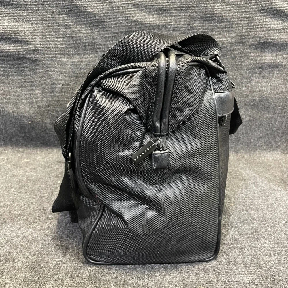 Sean John Mens Large Black Ballistic Nylon Duffle Travel Bag Carry On Weekender